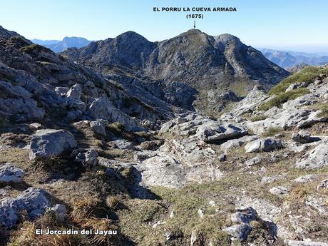 Vega Enol-Vegarredonda-Mirador de Ordiales-El Porru la Cueva Armada-El Jayáu