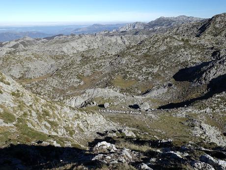 Vega Enol-Vegarredonda-Mirador de Ordiales-El Porru la Cueva Armada-El Jayáu