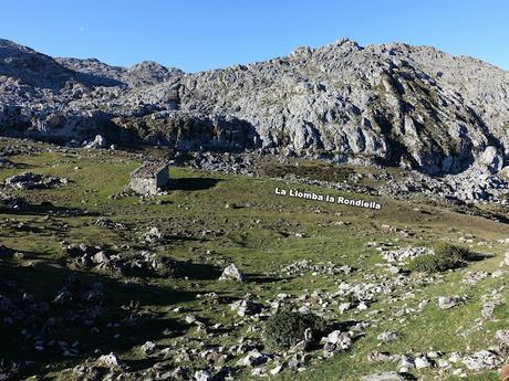 Vega Enol-Vegarredonda-Mirador de Ordiales-El Porru la Cueva Armada-El Jayáu