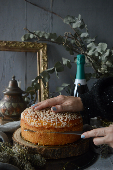 tarta-tropezienne-con-cava-y-crema-madame