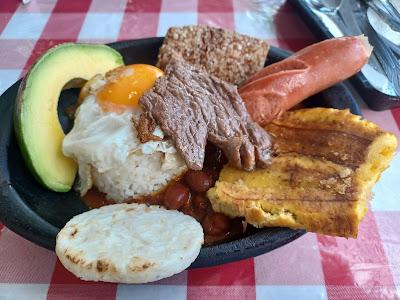 Cocina de Colombia: Bogotá Cocina de Colombia: Bogotá