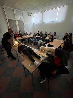 Taller de Soporte Vital Básico y Primeros Auxilios Taller de Soporte Vital Básico y Primeros Auxilios