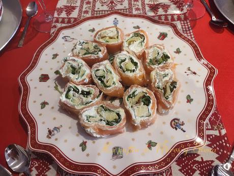 Rollitos de salmón y aguacate