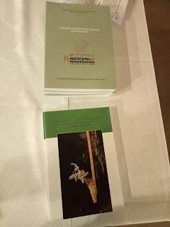 Breve crónica del V Encuentro Ibérico de Biología Subterránea (Nerja, Málaga) Breve crónica del V Encuentro Ibérico de Biología Subterránea (Nerja, Málaga)