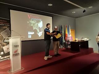 Breve crónica del V Encuentro Ibérico de Biología Subterránea (Nerja, Málaga) Breve crónica del V Encuentro Ibérico de Biología Subterránea (Nerja, Málaga)