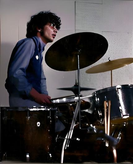 Efemérides del Rock y Heavy Metal: Qué pasó un 25 de Noviembre Efemérides del Rock y Heavy Metal: Qué pasó un 25 de Noviembre