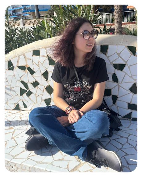 🪻 De Lunes y entre flores 💐