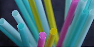 Los plásticos desde diferentes prismas 🥤🌊