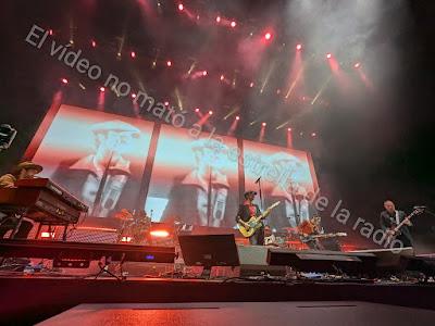 CONCIERTO 'DULCES 18' DE SIDECARS EN MADRID: EL TRIUNFO DE LA FAMILIA [CRÓNICA]