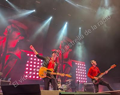 CONCIERTO 'DULCES 18' DE SIDECARS EN MADRID: EL TRIUNFO DE LA FAMILIA [CRÓNICA]