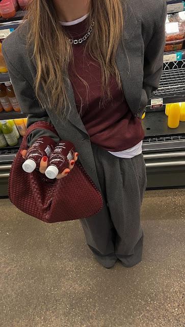 UN LOOK PARA CADA DIA DE LA SEMANA (401).-