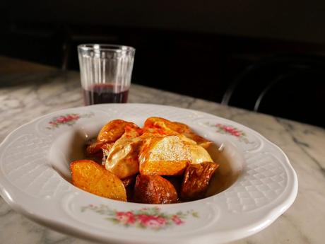 Tapa de patatas bravas de Na Midona