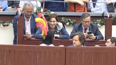 Ayuso recorta fondos a los museos del Prado, Thyssen y Reina Sofía para dárselo a los toros.