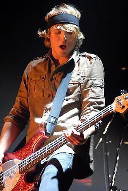 Efemérides del Rock y Heavy Metal: Qué pasó un 30 de Noviembre Efemérides del Rock y Heavy Metal: Qué pasó un 30 de Noviembre