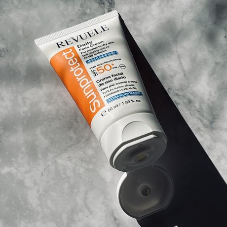 REVUELE DAILY FACE CREAM SPF 50+