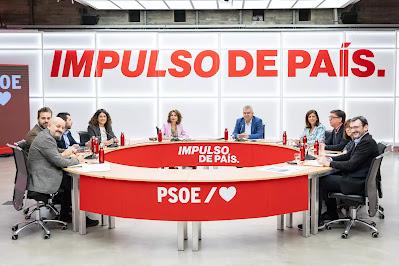 Lobato dimite y declara en el Supremo…Horas más tarde, comienza, en Sevilla, el 41 Congreso Federal del PSOE.