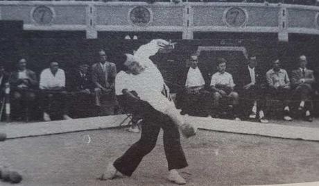 1959: Salas tirando en la Plaza de Toros de Cuatro Caminos