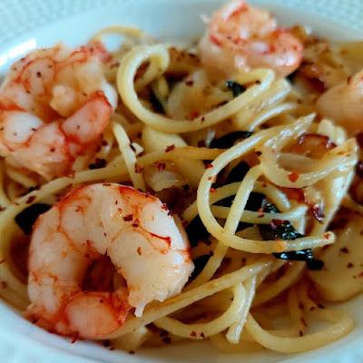 ESPAGUETIS CON GAMBAS