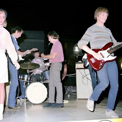 Efemérides del Rock y Heavy Metal: Qué pasó un 03 de Diciembre