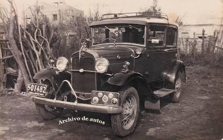 El Ranquita, o Ford A Tudor del año 1930 en una foto de 1963 El Ranquita, o Ford A Tudor del año 1930 en una foto de 1963