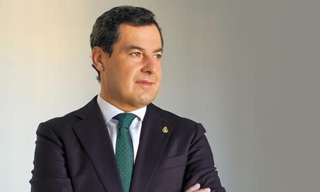 Juan Manuel Moreno Bonilla pierde apoyos en Andalucía