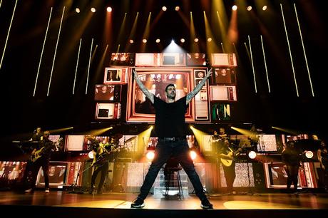 '20 AÑOS SIN NOTICIAS' DE MELENDI EN MADRID: NI RASTRO DE FECHAS DE CADUCIDAD [CRÓNICA]