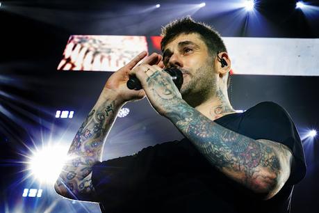 '20 AÑOS SIN NOTICIAS' DE MELENDI EN MADRID: NI RASTRO DE FECHAS DE CADUCIDAD [CRÓNICA]