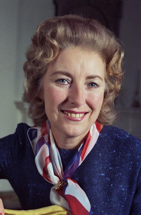 Vera Lynn: La voz que desafió el tiempo y unió corazones 6