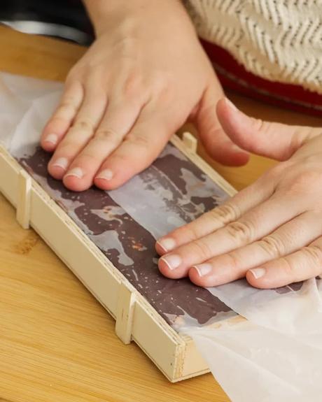 turron cubierto con film