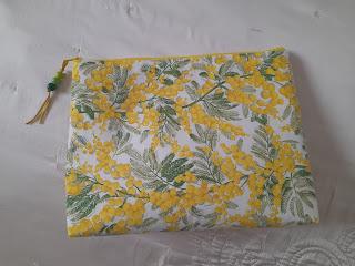 BOLSAS PLEGABLES Y NECESERES