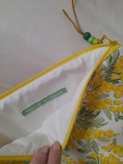 BOLSAS PLEGABLES Y NECESERES