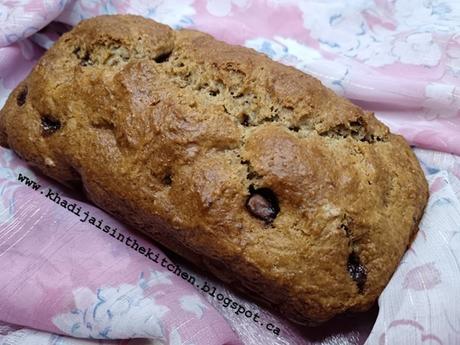 GÂTEAU À LA FARINE DE BLÉ COMPLET, BANANE, FROMAGE À LA CRÈME ET CHOCOLAT/ WHOLEWHEAT FLOUR, BANANA, CREAM CHEESE, CHOCOLATE CAKE / BIZCOCHO DE HARINA INTEGRAL, BANANA, QUESO CREMA Y CHOCOLATE / كيك دقيق القمح و الموز والجبن القشدي والشوكولاطة GÂTEAU À LA FARINE DE BLÉ COMPLET, BANANE, FROMAGE À LA CRÈME ET CHOCOLAT/ WHOLEWHEAT FLOUR, BANANA, CREAM CHEESE, CHOCOLATE CAKE / BIZCOCHO DE HARINA INTEGRAL, BANANA, QUESO CREMA Y CHOCOLATE / كيك دقيق القمح و الموز والجبن القشدي والشوكولاطة