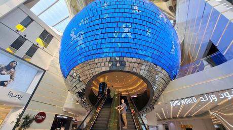 KUWAIT : UN PAÍS PARTICULAR KUWAIT : UN PAÍS PARTICULAR