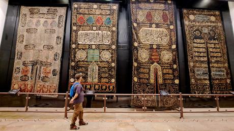 KUWAIT : UN PAÍS PARTICULAR KUWAIT : UN PAÍS PARTICULAR