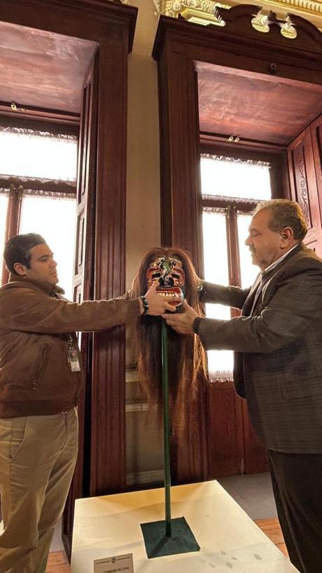 Donan máscaras de Tastuanes al Museo Nacional de la Máscara para enriquecer el acervo cultural potosino