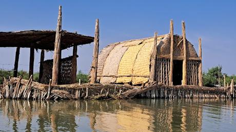 IRAK : LOS ÚLTIMOS ÁRABES DE LAS MARISMAS IRAK : LOS ÚLTIMOS ÁRABES DE LAS MARISMAS