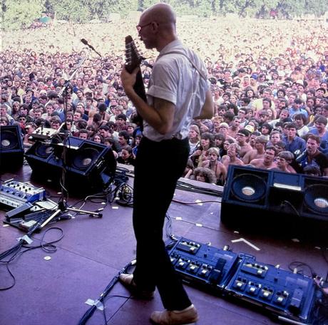 King Crimson - Sheltering Skies (Live In Fréjus, August 27th 1982) (2024) King Crimson - Sheltering Skies (Live In Fréjus, August 27th 1982) (2024)