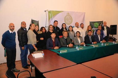 Instalan Consejo Municipal de Participación Social en la Educación en Villa de Pozos para fortalecer la calidad educativa