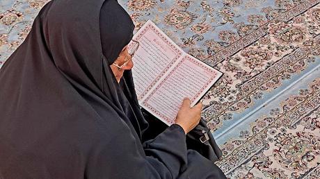 IRAK : KERBALAH Y LA FIESTA DE LA HIJA DEL PROFETA IRAK : KERBALAH Y LA FIESTA DE LA HIJA DEL PROFETA