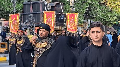 IRAK : KERBALAH Y LA FIESTA DE LA HIJA DEL PROFETA IRAK : KERBALAH Y LA FIESTA DE LA HIJA DEL PROFETA