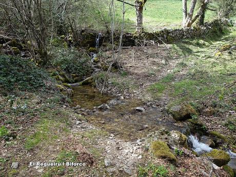 La Reboḷḷada-Cuarmichán-La Sierra la Serrantina-L´Escureo-El Tornu
