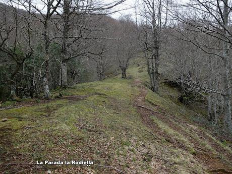 La Reboḷḷada-Cuarmichán-La Sierra la Serrantina-L´Escureo-El Tornu