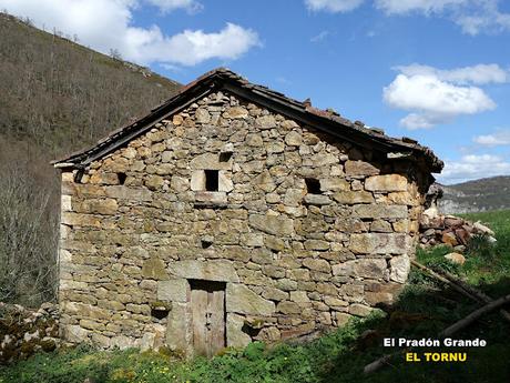 La Reboḷḷada-Cuarmichán-La Sierra la Serrantina-L´Escureo-El Tornu