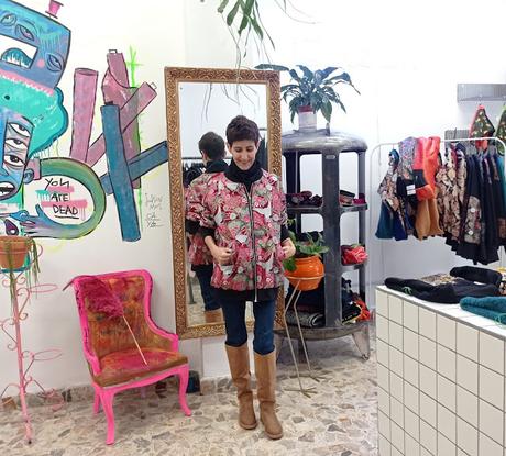 BLOGSSIPGIRL TE PRESENTA: LUCÍA RODRÍGUEZ ATELIER.  COLORES, ESTAMPADOS, TEJIDOS Y MUCHA CREATIVIDAD.