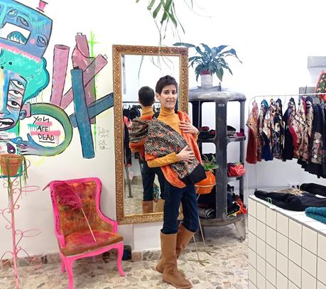 BLOGSSIPGIRL TE PRESENTA: LUCÍA RODRÍGUEZ ATELIER.  COLORES, ESTAMPADOS, TEJIDOS Y MUCHA CREATIVIDAD.