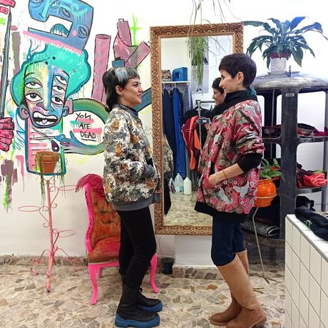 BLOGSSIPGIRL TE PRESENTA: LUCÍA RODRÍGUEZ ATELIER.  COLORES, ESTAMPADOS, TEJIDOS Y MUCHA CREATIVIDAD.