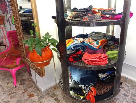 BLOGSSIPGIRL TE PRESENTA: LUCÍA RODRÍGUEZ ATELIER.  COLORES, ESTAMPADOS, TEJIDOS Y MUCHA CREATIVIDAD.