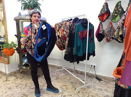 BLOGSSIPGIRL TE PRESENTA: LUCÍA RODRÍGUEZ ATELIER.  COLORES, ESTAMPADOS, TEJIDOS Y MUCHA CREATIVIDAD.