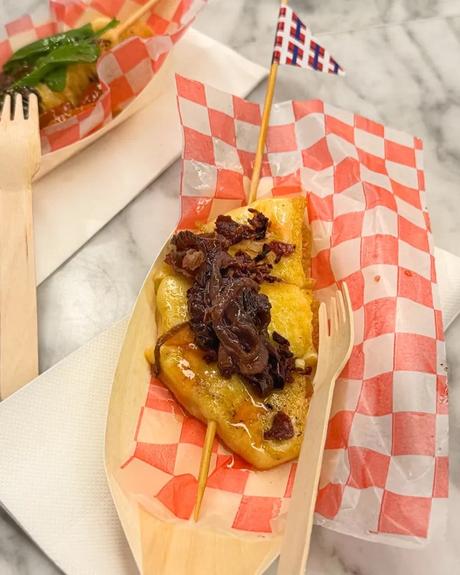 la provoleteria cebolla caramelizada y panceta