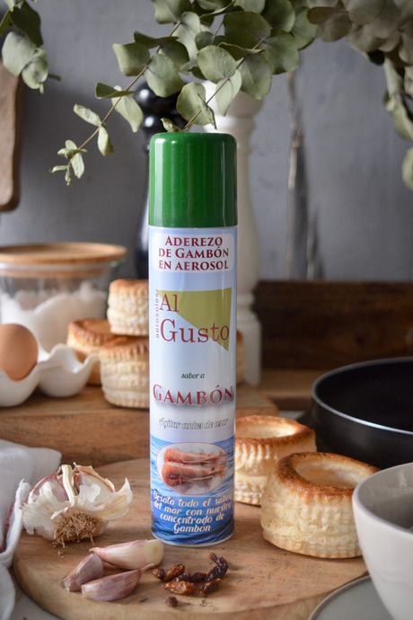 volovanes-con-revuelto-de-gulas-y-aceite-de-gambon